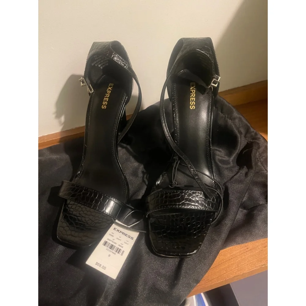 Black Stiletto crocodile embossed Heels, Size 9, Black - Picture 1 of 4